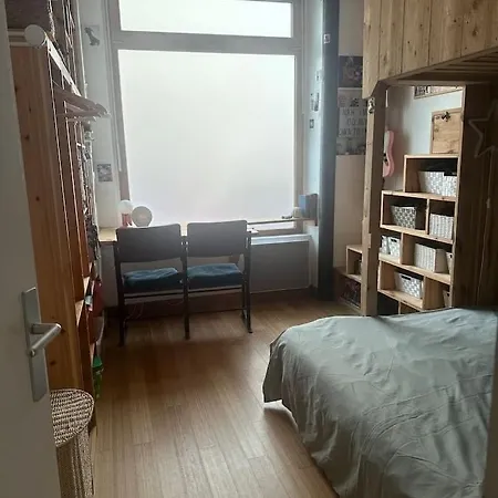 Spacious Flat & Garden | 18th