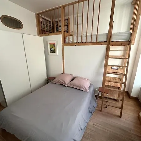 Spacious Flat & Garden | 18th *