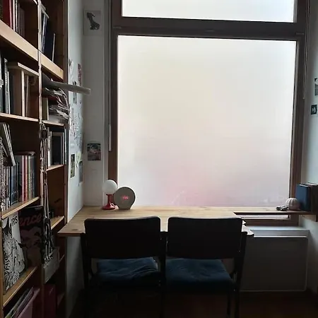 Spacious Flat & Garden | 18th Париж